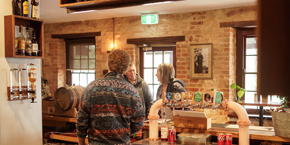 Hagen Arms Hotel and Vacant Land (optional purchase)  Photo