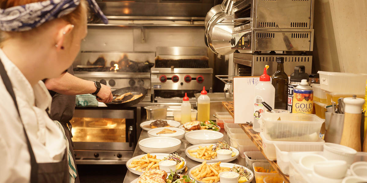 Hagen Arms Hotel and Vacant Land (optional purchase)  Photo