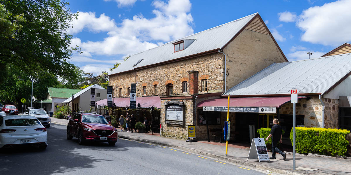 Hahndorf Old Mill Hotel Photo