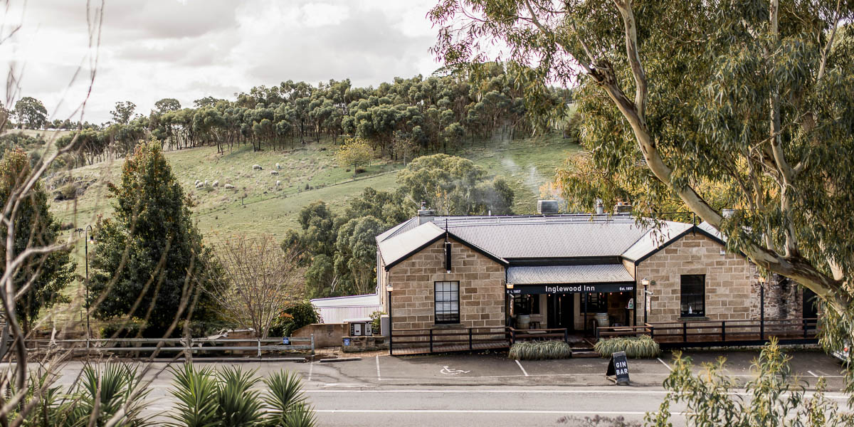 Inglewood Inn Hotel, Restaurant & Function Rooms Photo