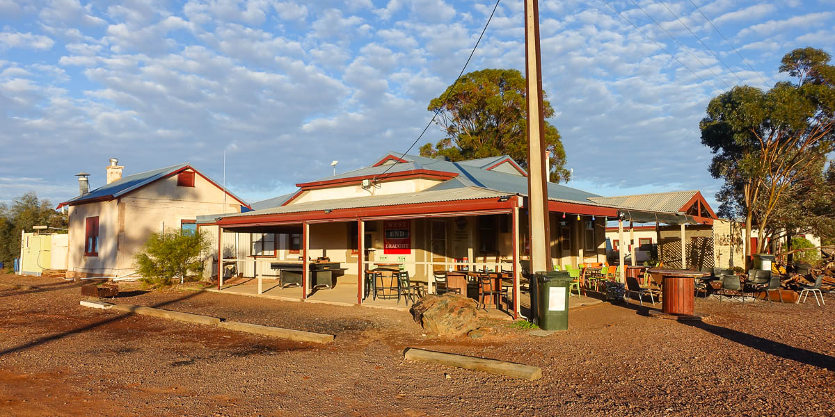 Kingoonya Hotel Photo