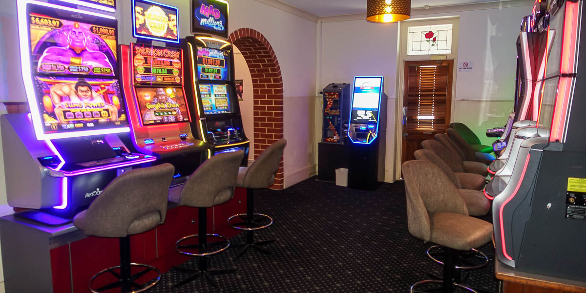 Yorke Hotel Photo